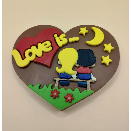 Шоколадная плитка "Love is..."